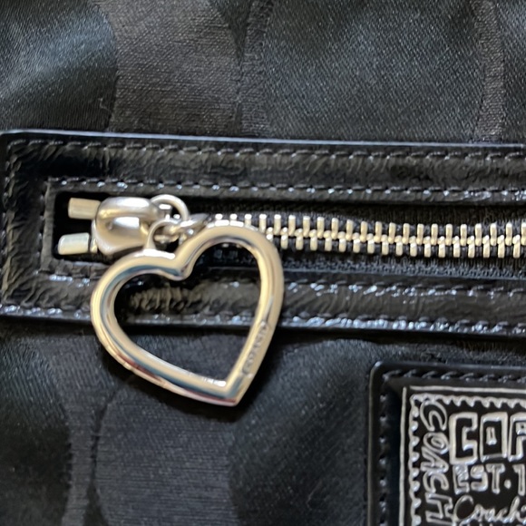 Coach Poppy Purse - Picture 3 of 8